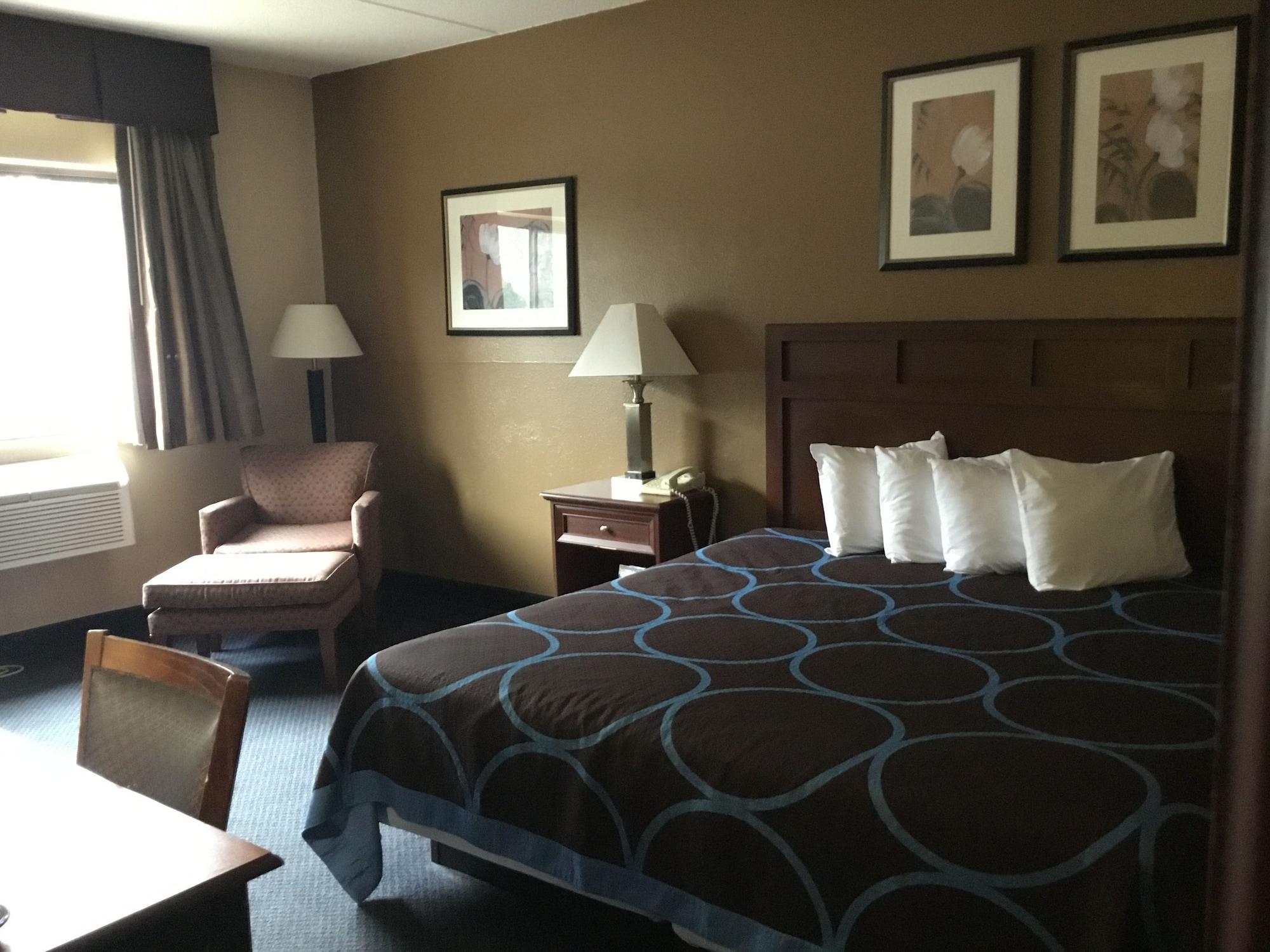Super 8 By Wyndham Manchester Airport Buitenkant foto